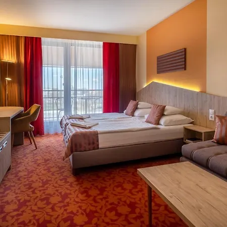 Margareta Hotel 4*