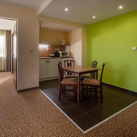 Margareta Hotel 4*