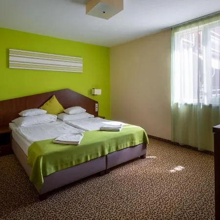 Margareta Hotel 4*
