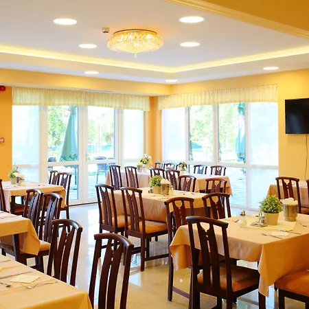 Margareta Hotel 4*
